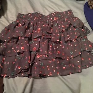 Ruffle tiered floral skirt